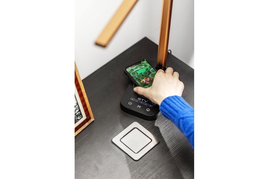 Блок розеток GTV врізний-висувний квадратний TOWER, 1xSCHUKO, 1xUSB, 1xTYPE-C, кабель 1,5м, чорний EOL AE-GMW1STOW-20 фото